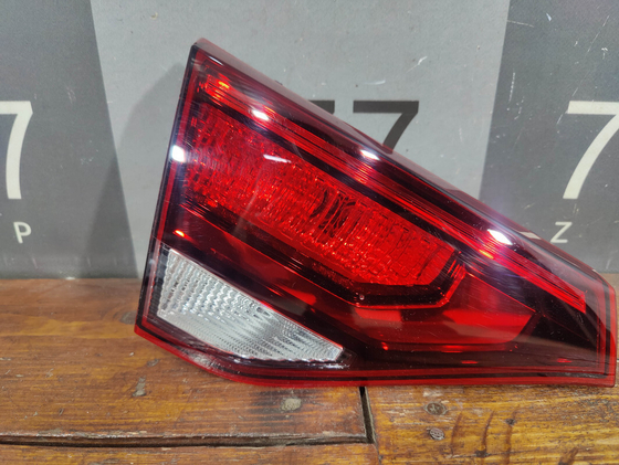 Фонарь задний левый Kia Rio 4 X-Line 20-нв Б/У Оригинал 92403H0700
