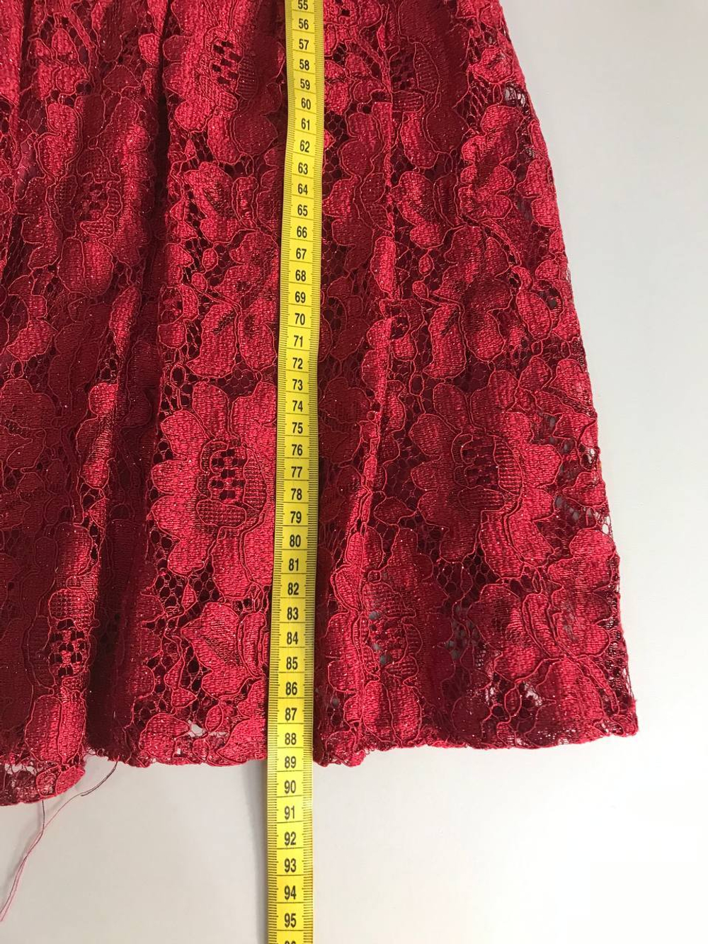 Платье ажурное, визуально на 42 размер