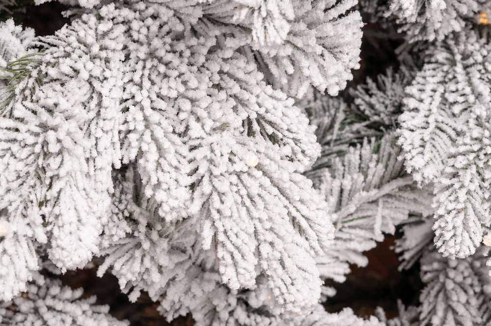 Заснеженная елка «Аляска» (Литая+пвх) 210 см / 2.1 м