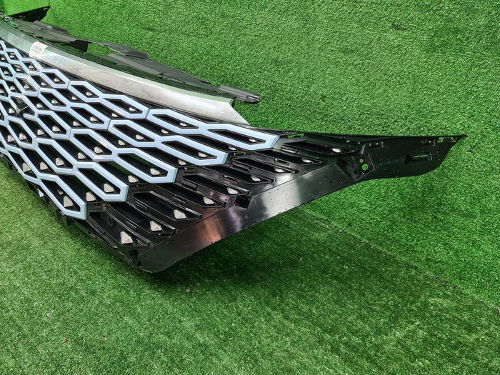 Решетка радиатора Omoda C5 (2022-н.в.)