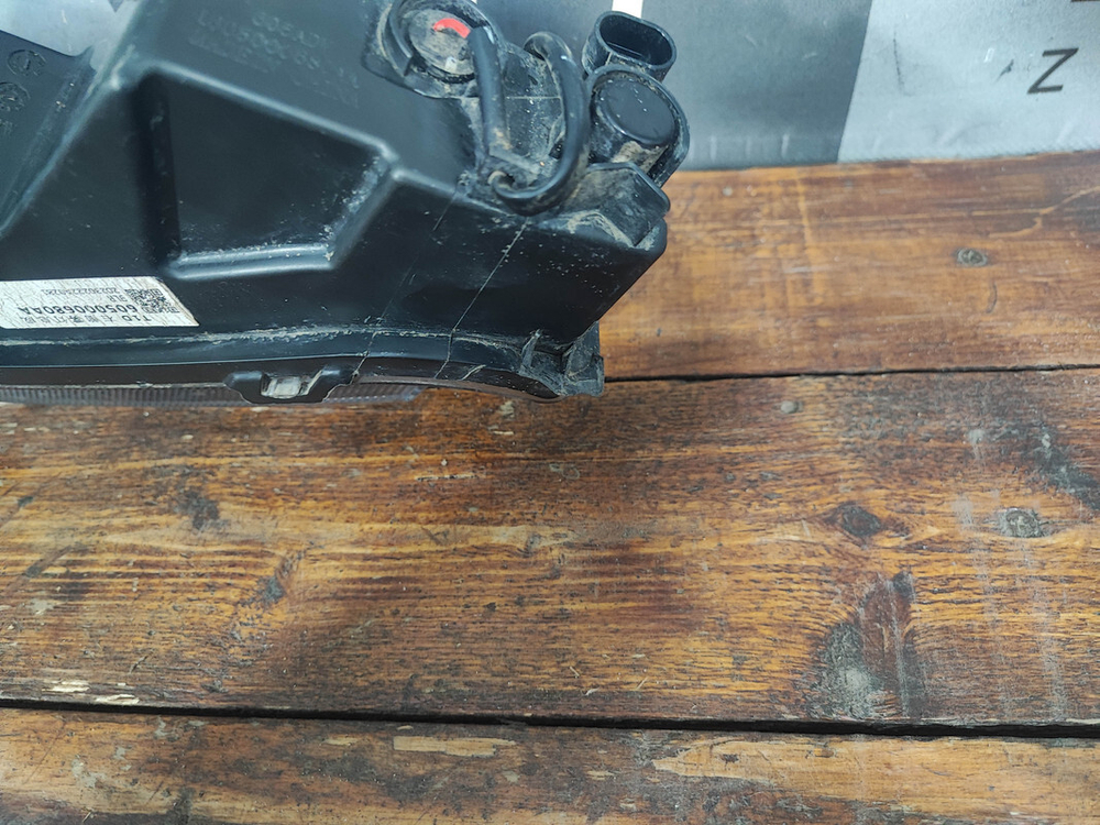 ПТФ передняя правая LED Chery Tiggo 8 Pro 21-нв Б/У Оригинал 605000680AA