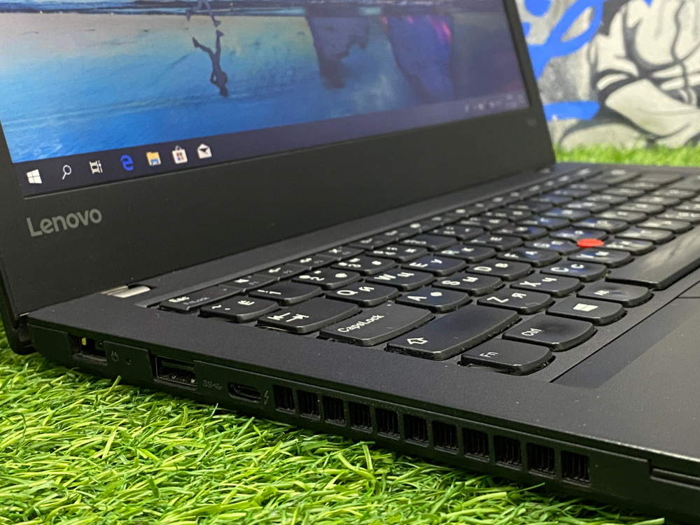 Ноутбук Lenovo 14' i5-6300U/8GB/256GB/ ThinkPad T470[20hes3h201]/Windows 10