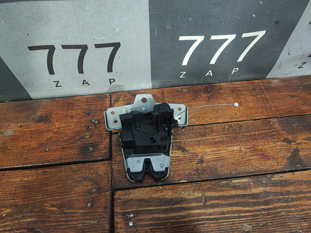 Замок крышки багажника JAC J7 20-нв Б/У Оригинал 6305100U7300