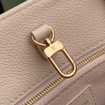 Louis Vuitton OnTheGo MM