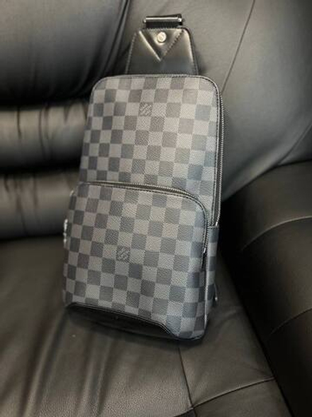Слинг Louis Vuitton