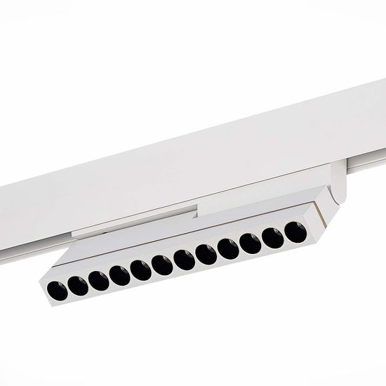 ST805.546.12 Магнитный трековый светильник Белый LED 1*12W 4000K 500Lm Ra>90 36° IP20 L220xW22xH117 SKYLINE 48