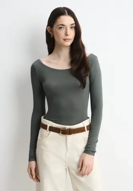 Лонгслив из вискозы, цвет хаки
