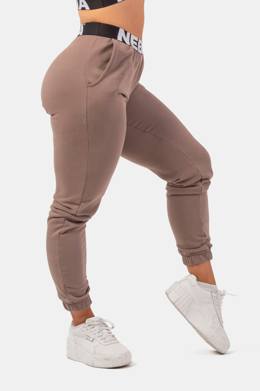 Женские штаны Nebbia Iconic Mid-Waist Sweatpants with elastic “N” waistband 408 Brown