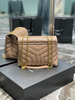 Saint Laurent Loulou 25 cm
