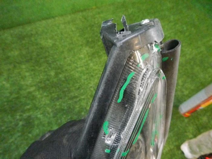 Битая Фара правая Subaru Forester 5 SK (2018-2021) LED