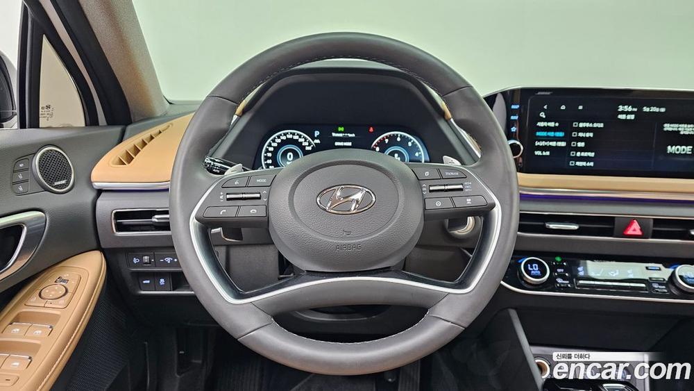 Hyundai Sonata (DN8) 2.0 (01.2022)