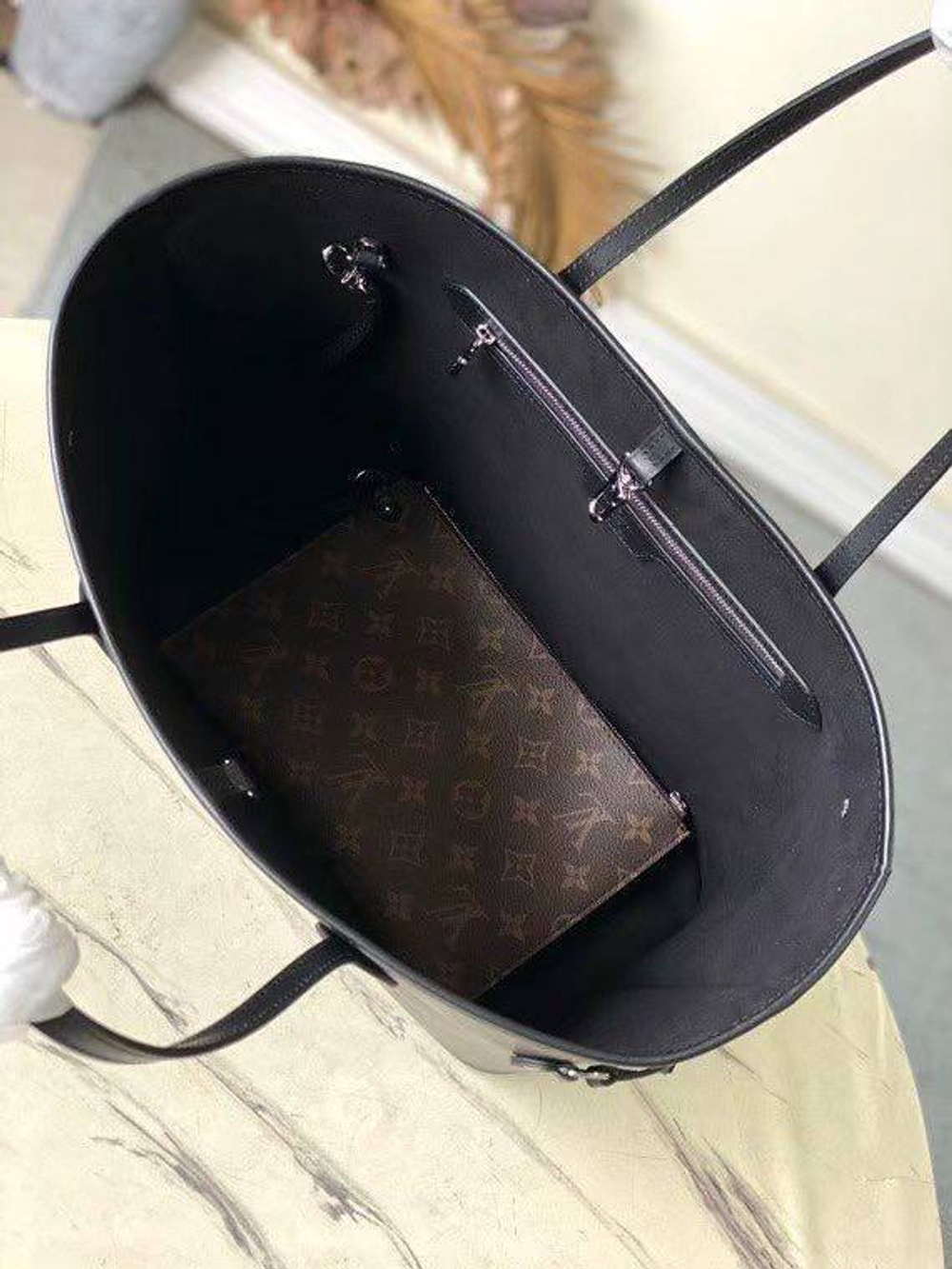 Сумка Louis Vuitton