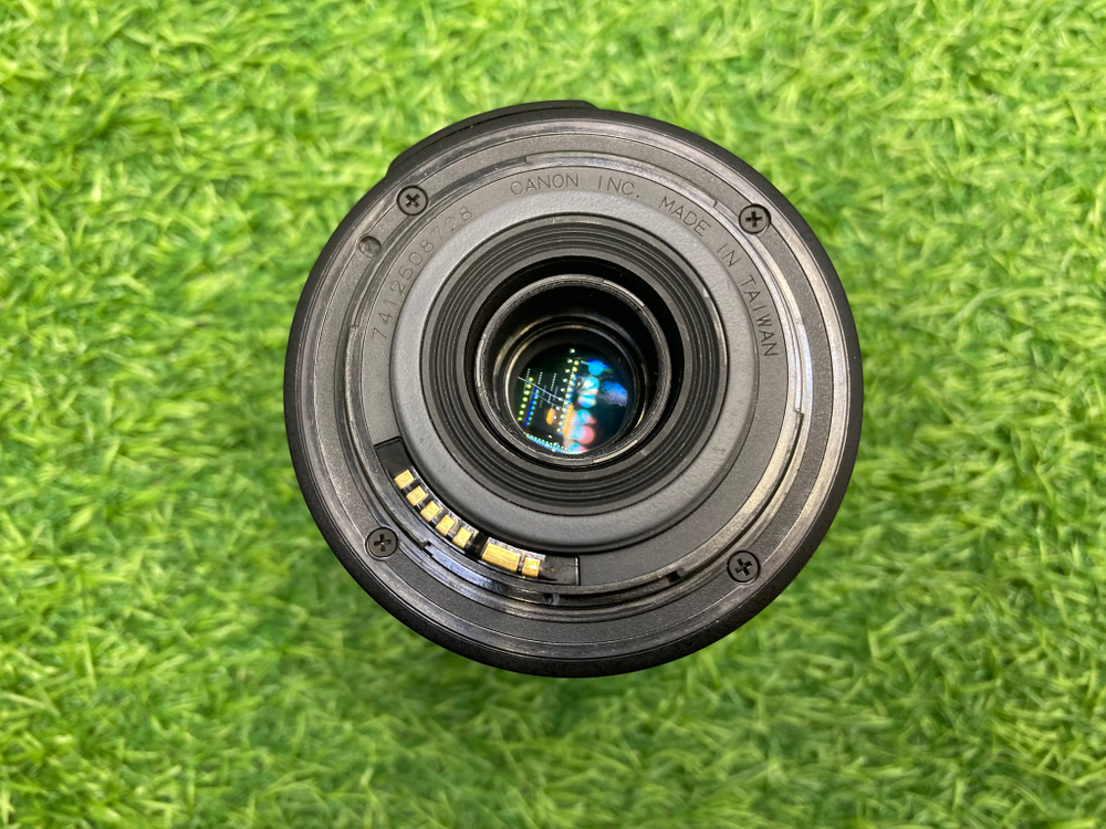 Canon EF-S 55-250mm 4-5.6 IS