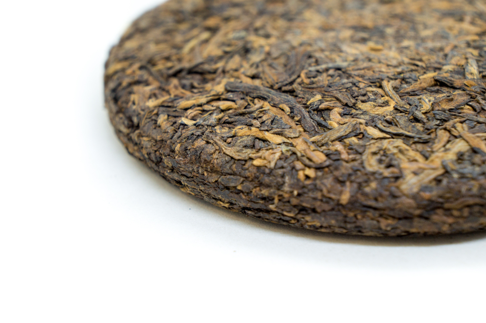 59313 Чай прессованный черный Пуэр Шу "Сэнчжун, Цзинь Я Чжень Цан" Золотая Почка, мини бин 100гр