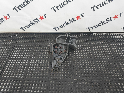 Кронштейн торсиона левый