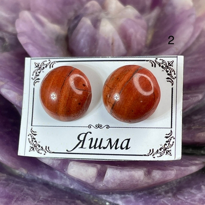 54082  Яшма красная Серьги Пусеты 10мм