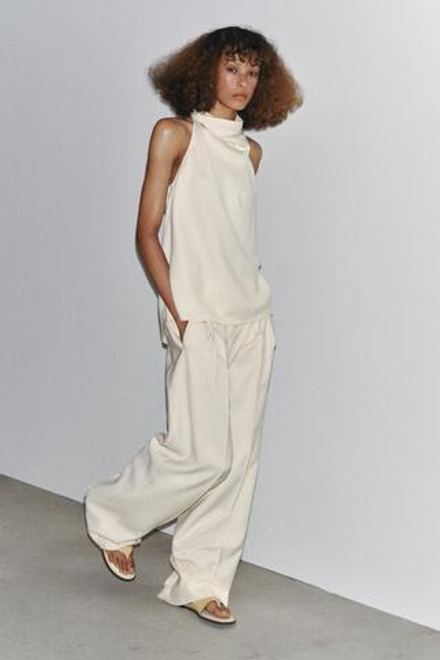 ZARA ТОП С ДРАПИРОВКОЙ ХАЛТЕР — ZW COLLECTION, ЭКРЮ