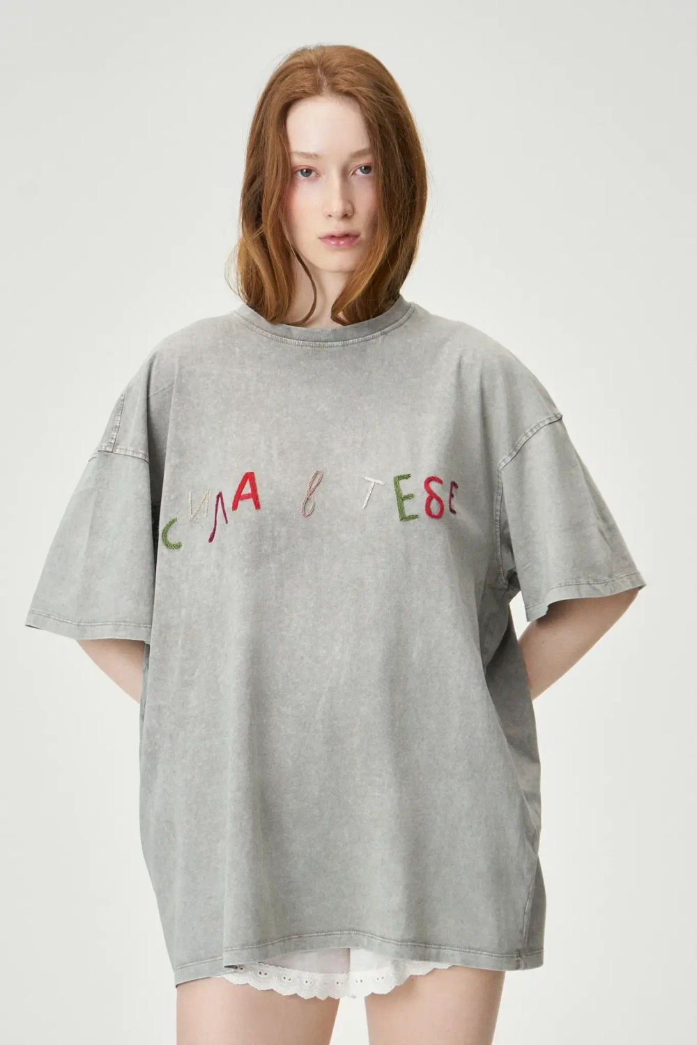 Футболка Сила в тебе бледно-серая