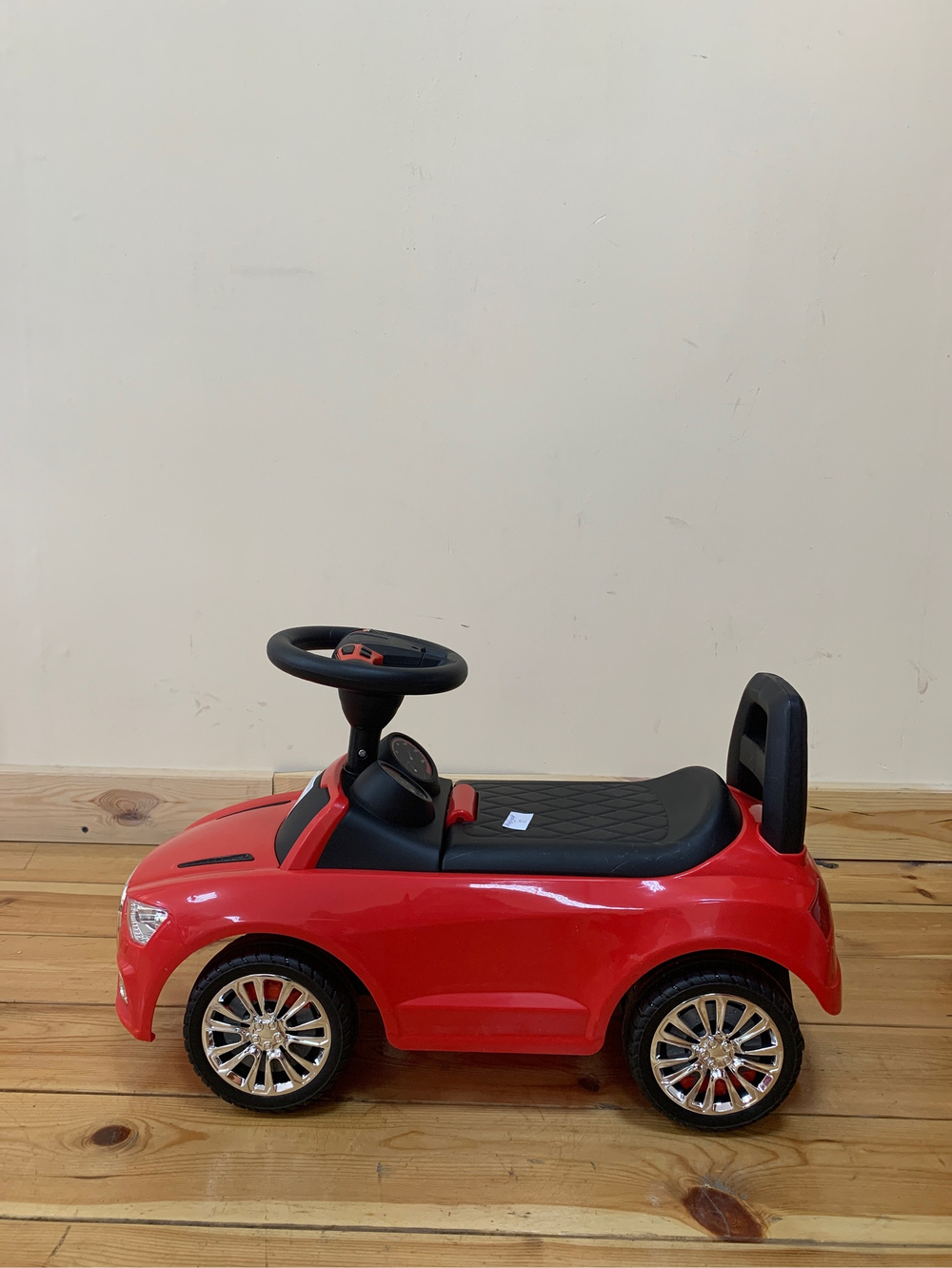 84590/Каталка-автомобиль "SuperCar" -6 со звуковым сигналом (красная)/5