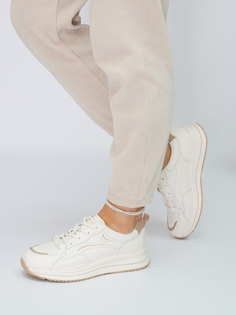 Кроссовки женские демисезонные