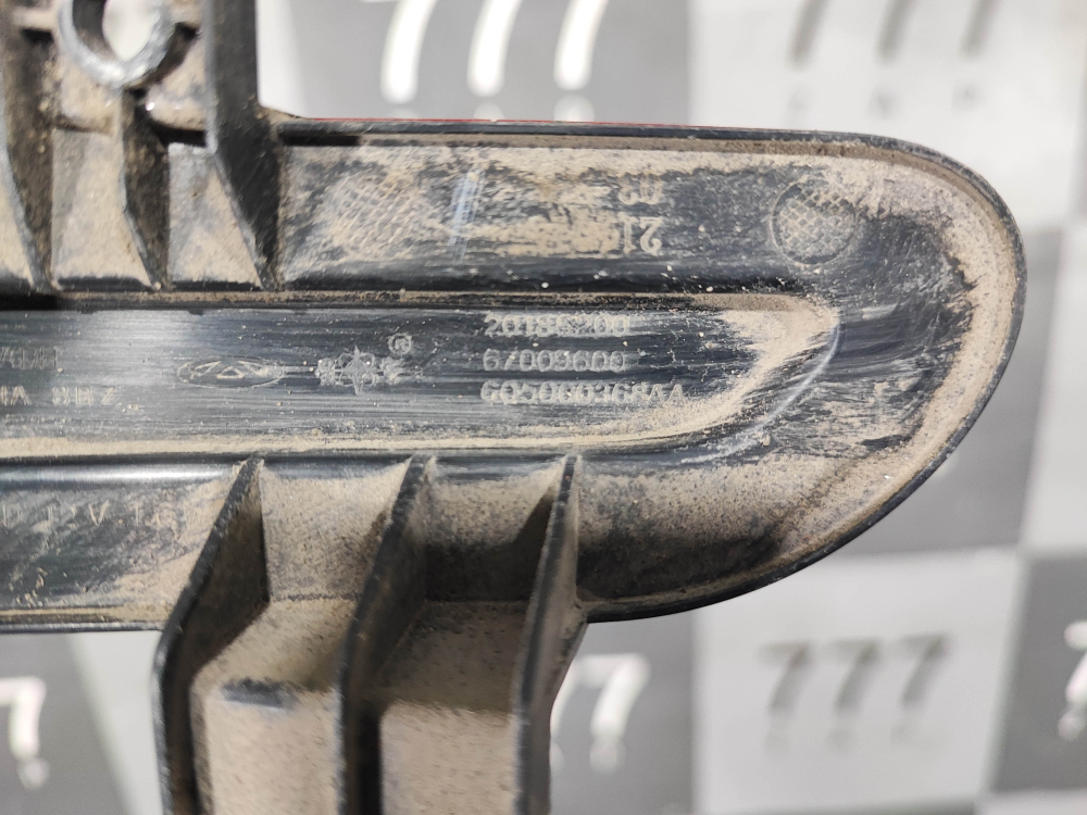 ПТФ задний правый Chery Tiggo 8 Pro 21-нв Б/У Оригинал 605000368AA