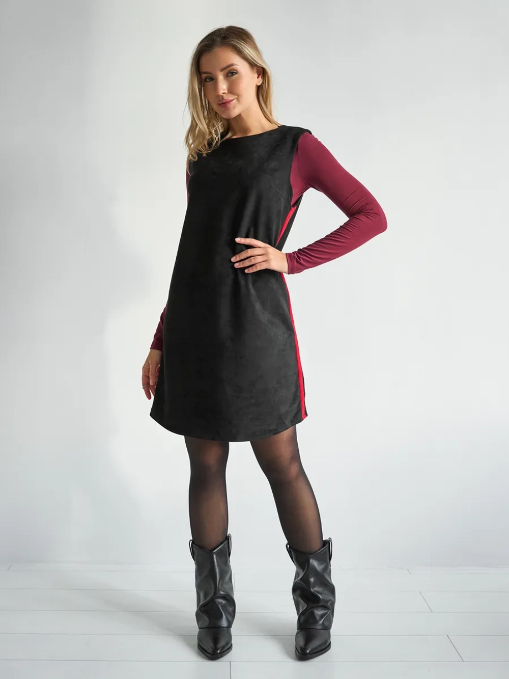 Платье сарафан офисное замшевое А силуэт с лампасами