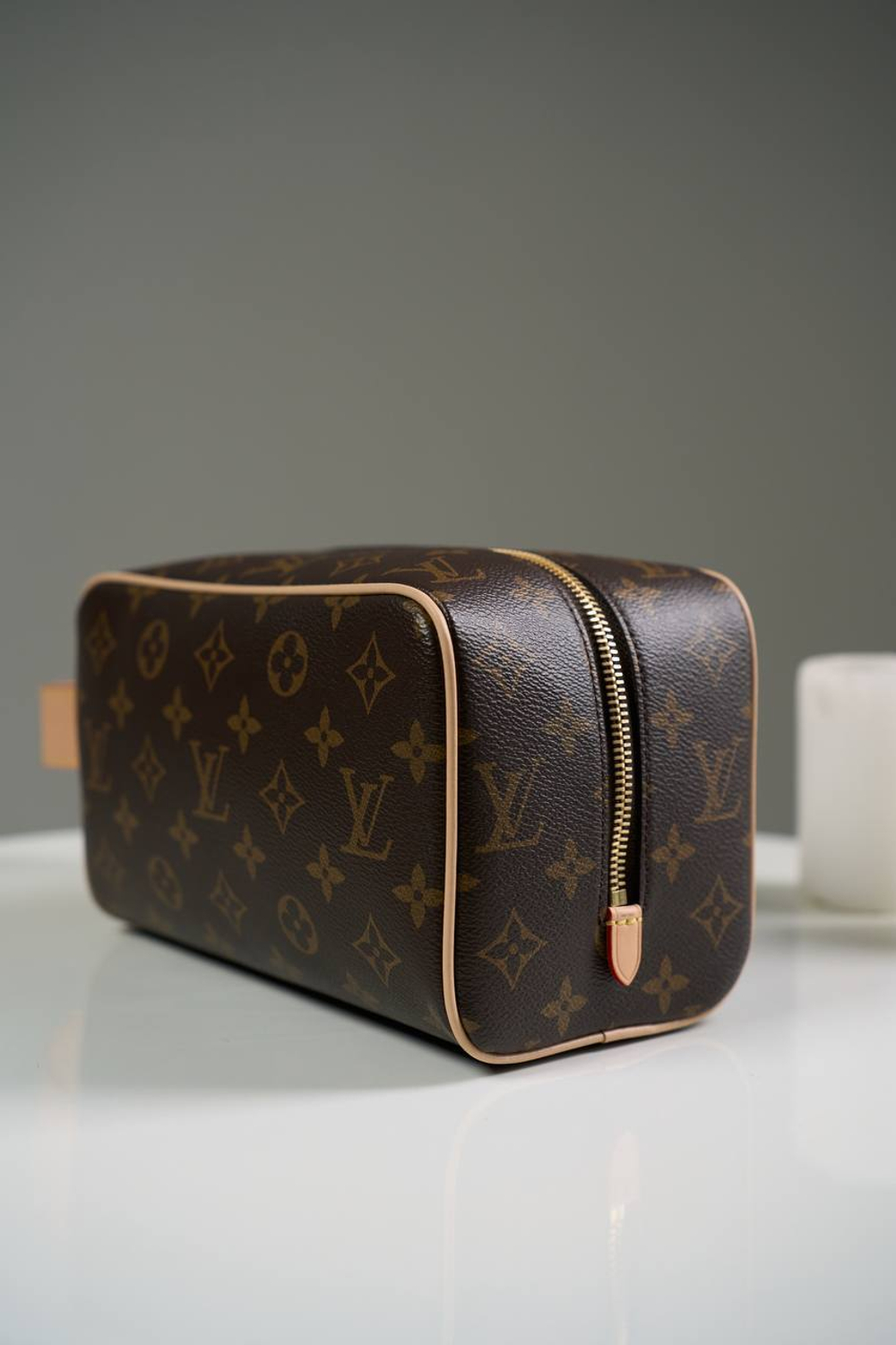 Несессер Louis Vuitton