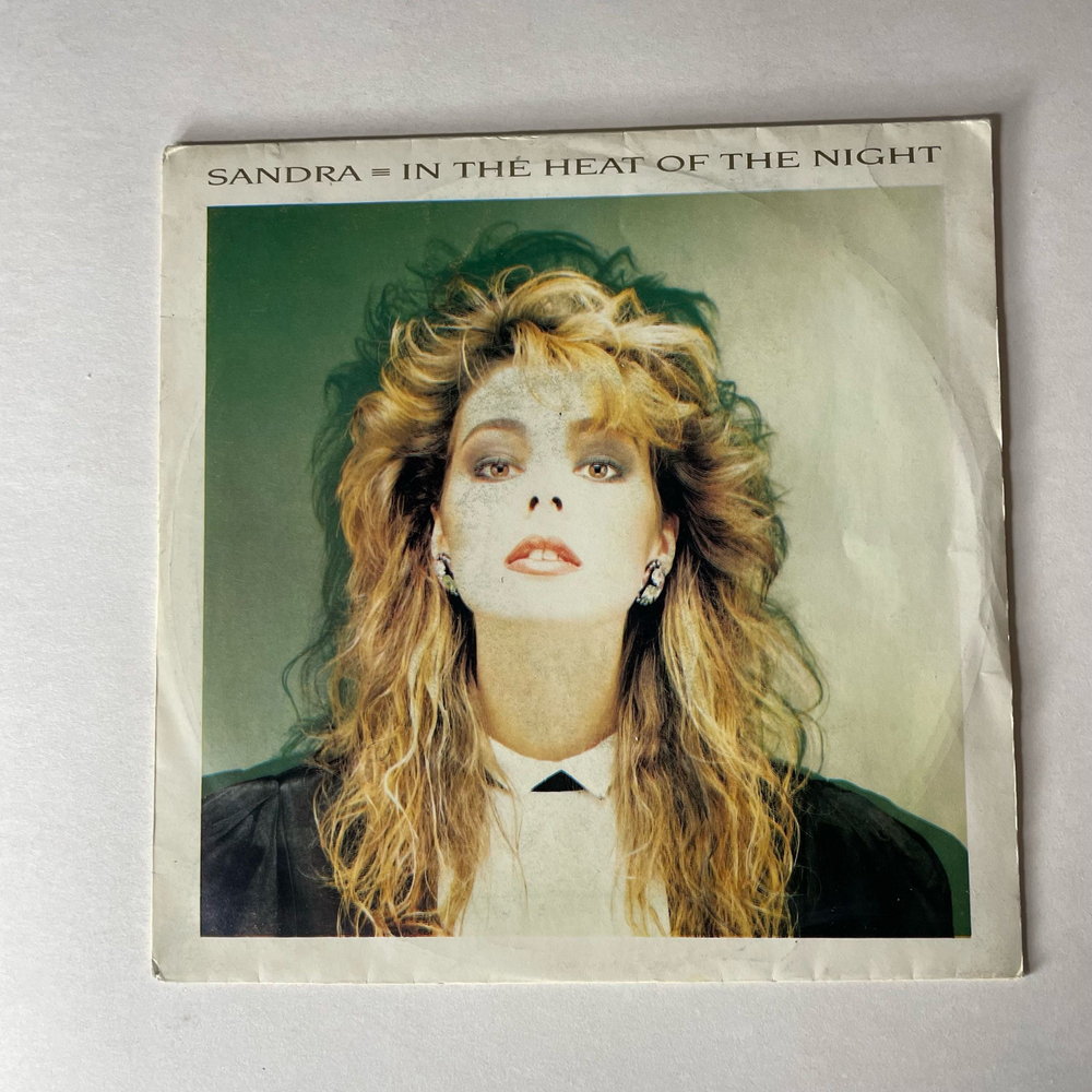 Винтажная виниловая пластинка 7 дюймов (маленькая пластинка) Sandra In The Heat Of The Night (Франция 1985)