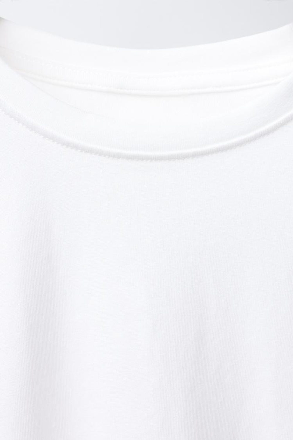 ZARA ОДНОТОННАЯ ФУТБОЛКА С ДЛИННЫМИ РУКАВАМИ, БЕЛЫЙ