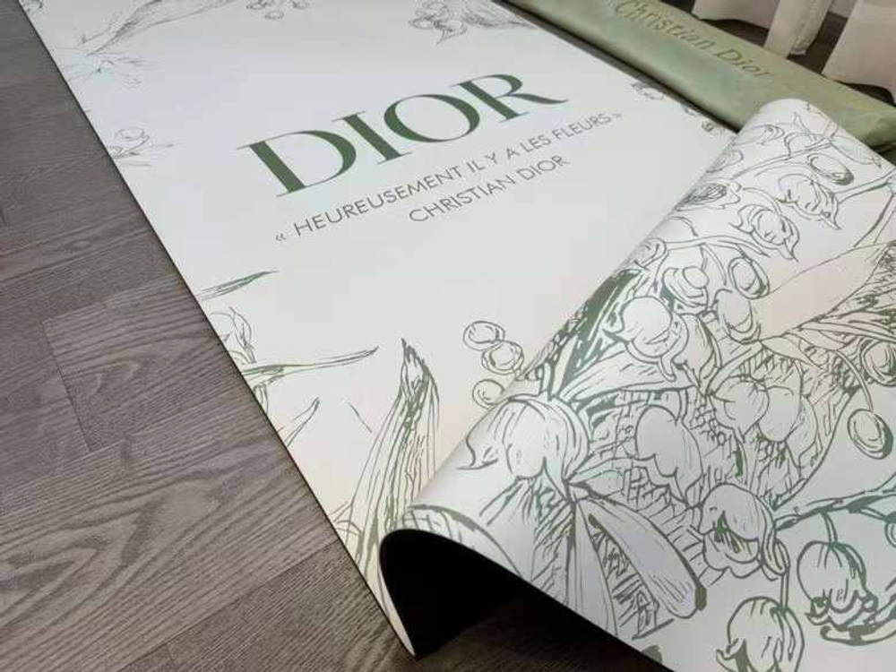 Коврик Dior