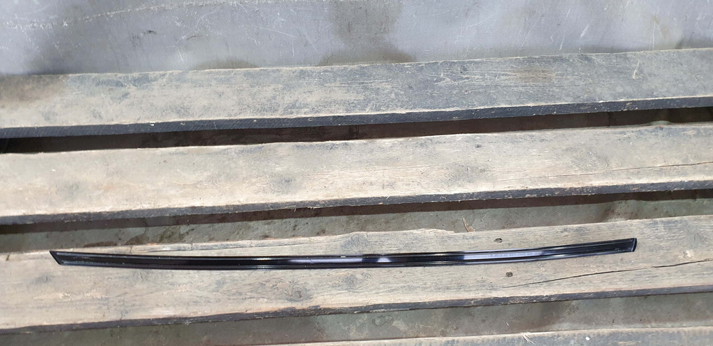 Молдинг двери задней правой Mercedes GLC (X253) 15-нв Б/У Оригинал A2537353600