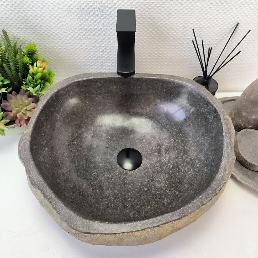 Раковина из речного камня RS-63851 (45*42*15) 0121