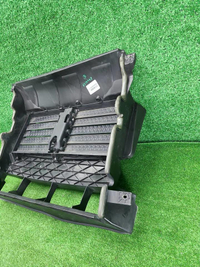 Воздуховод радиатора Maserati Levante (2016-2024)