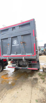 Shacman (Shaanxi) SX* 8x4 Самосвал SX33186V366 (Дизельный, 11,6 л, 423 л.с., МТ)
