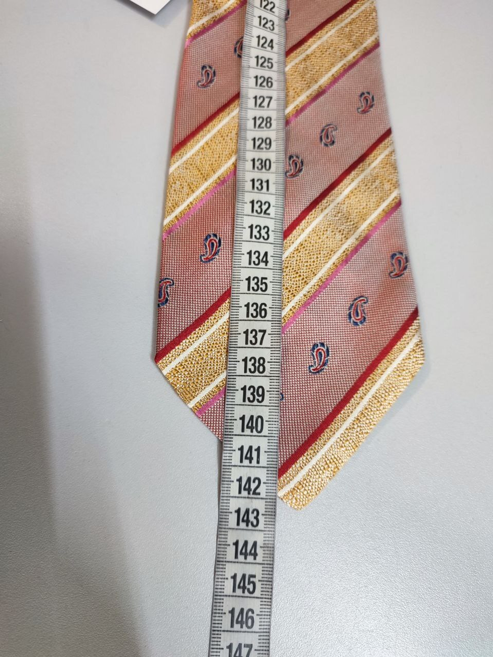 Галстук Neri Karra шелковый и стильный