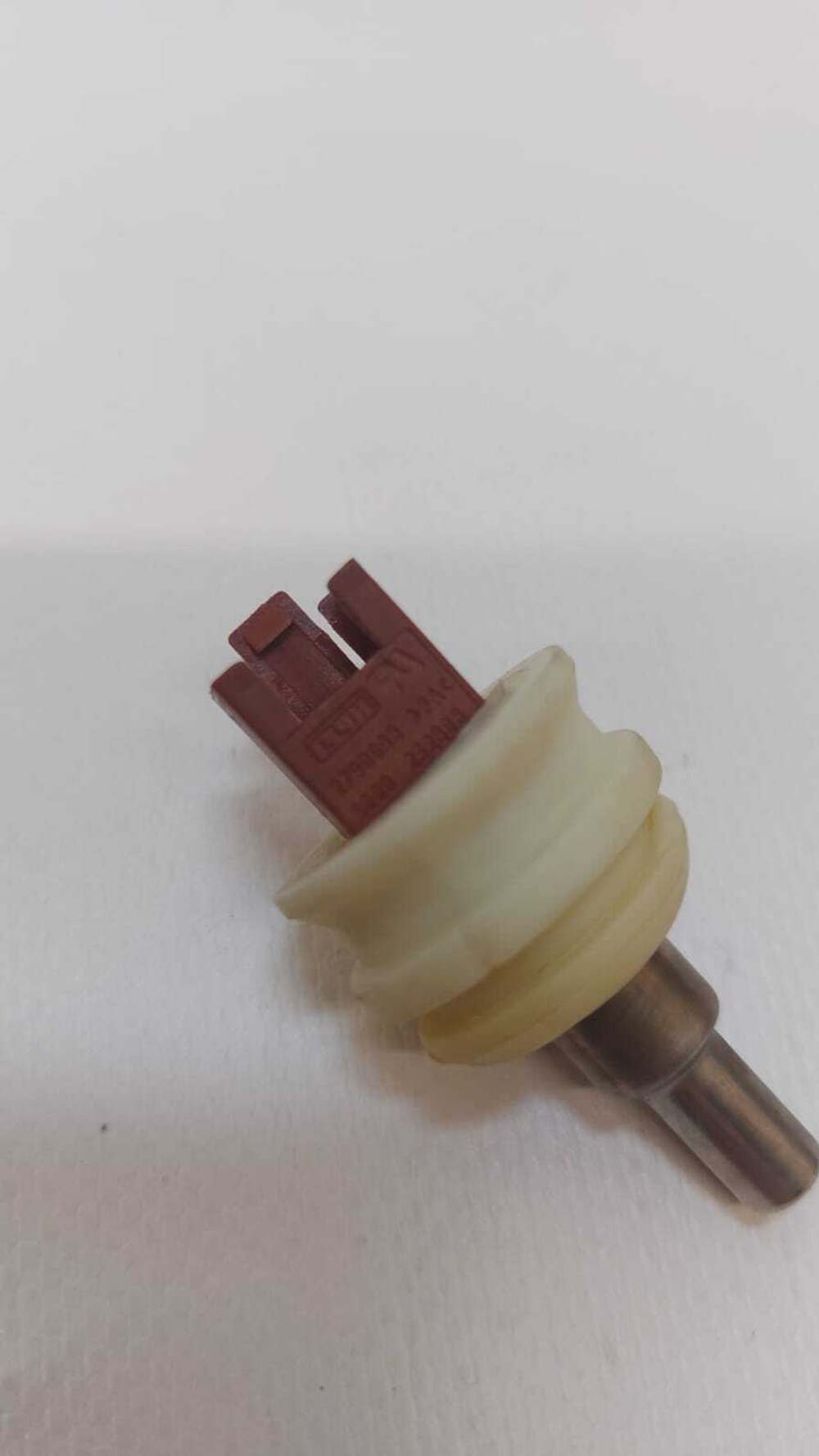 5 Датчик температуры для сушильных машин Bosch Siemens 613753 б/у