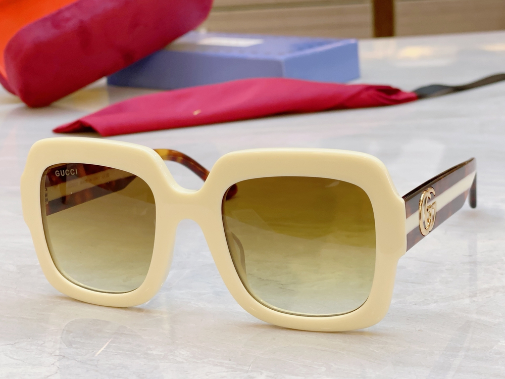 Gucci Glasses