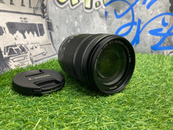 Canon EF-S 18-135mm 3.5-5.6 IS STM