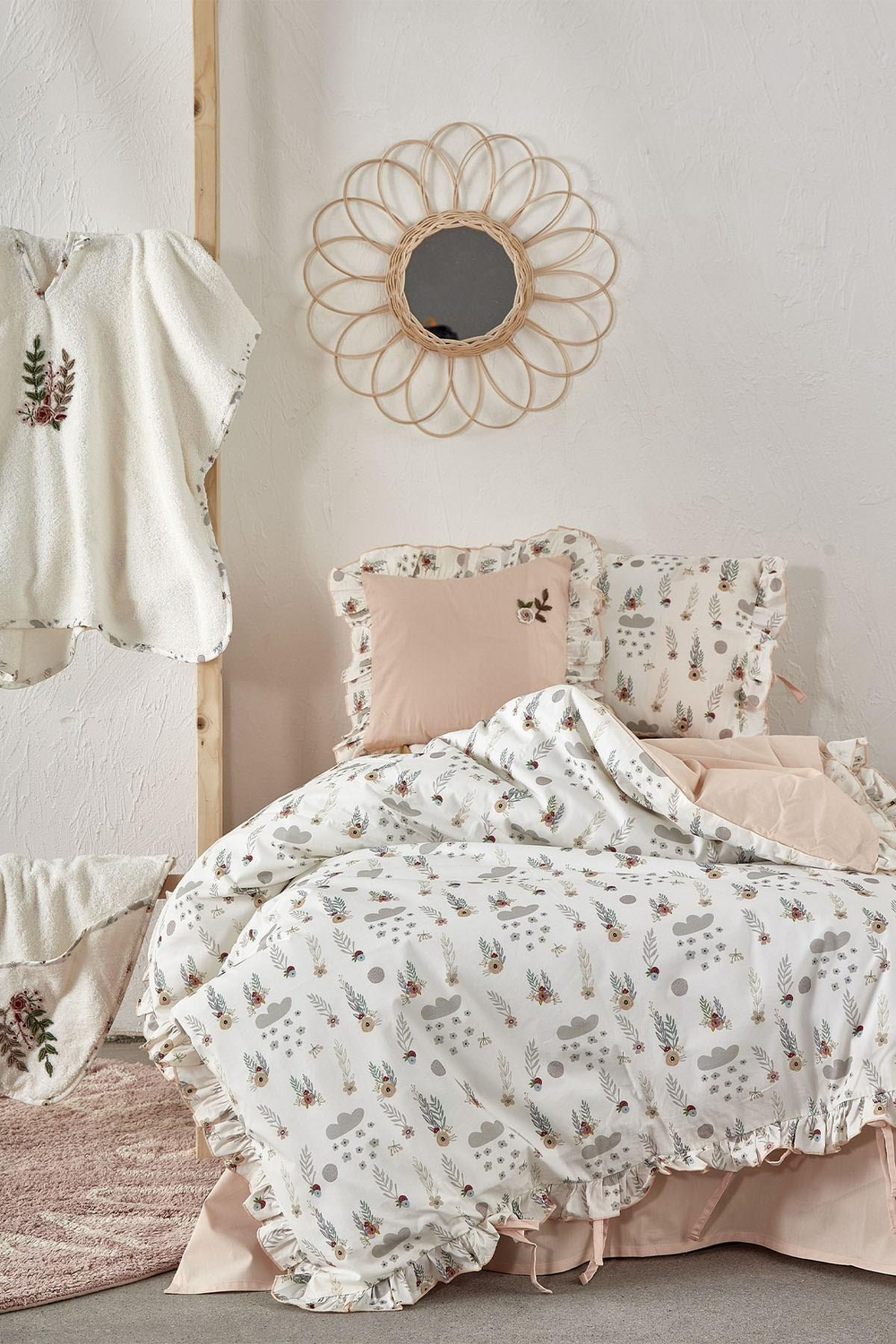 Комплект для малышей Lora Ecocotton