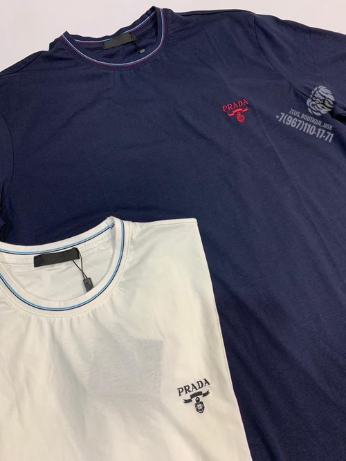 Футболка Prada