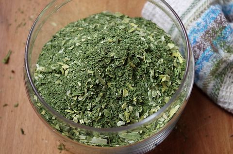 Зеленая приправа для супа в домашних условиях