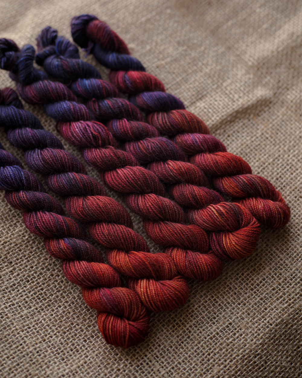 Носочная пряжа с пухом яка "Пангден" (мини)