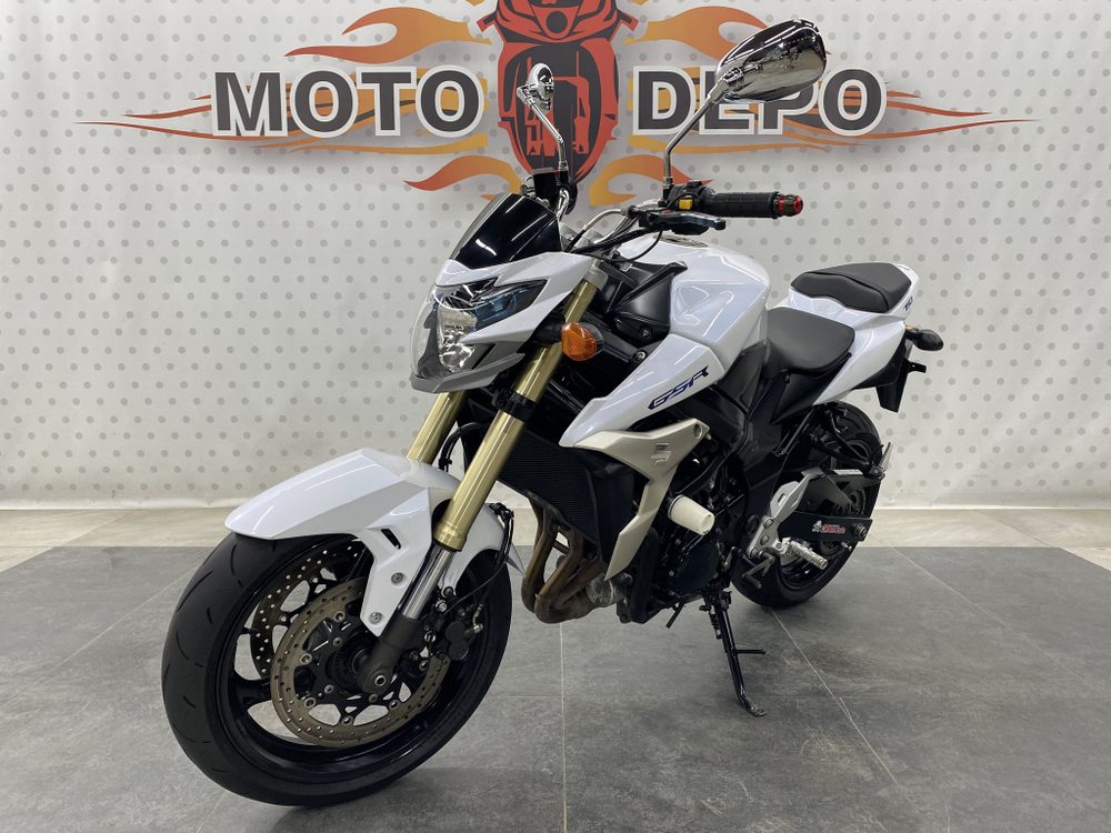 Suzuki GSR750 A , 2012