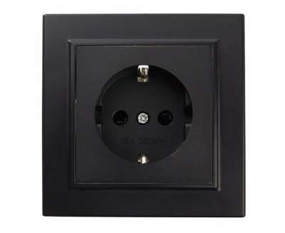 Розетка 1-местная с/з 250В, 16А с защитной шторкой, серия Эрна, PST16-9010-03, черный STEKKER 39479