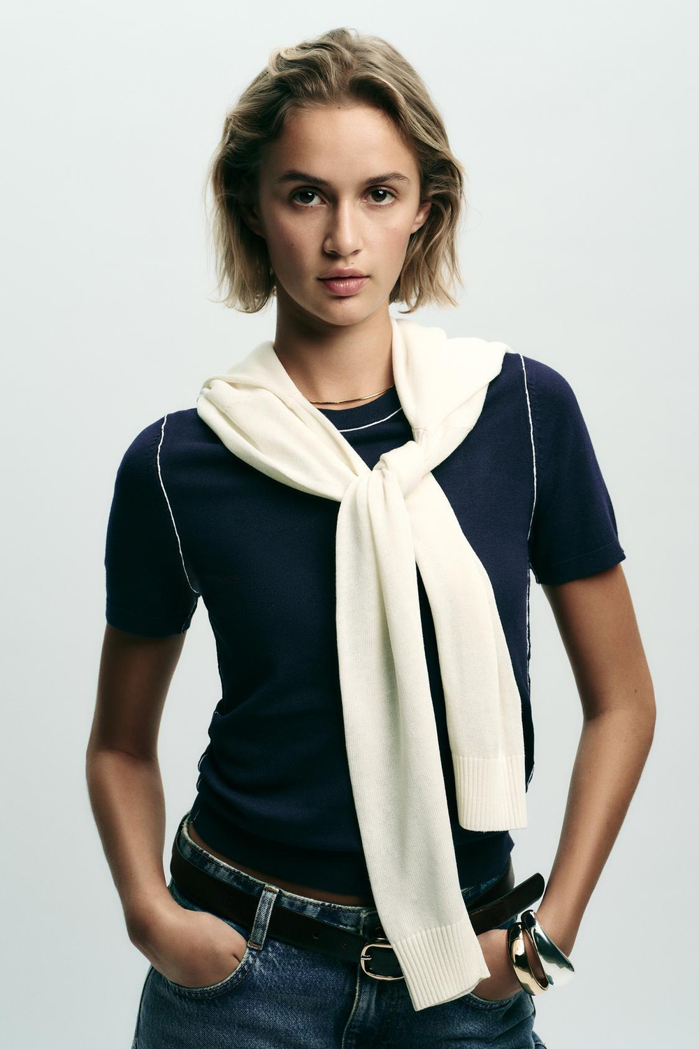 ZARA ТРИКОТАЖНЫЙ ТОП С КОРОТКИМИ РУКАВАМИ И ОТДЕЛКОЙ, МОРСКОЙ СИНИЙ