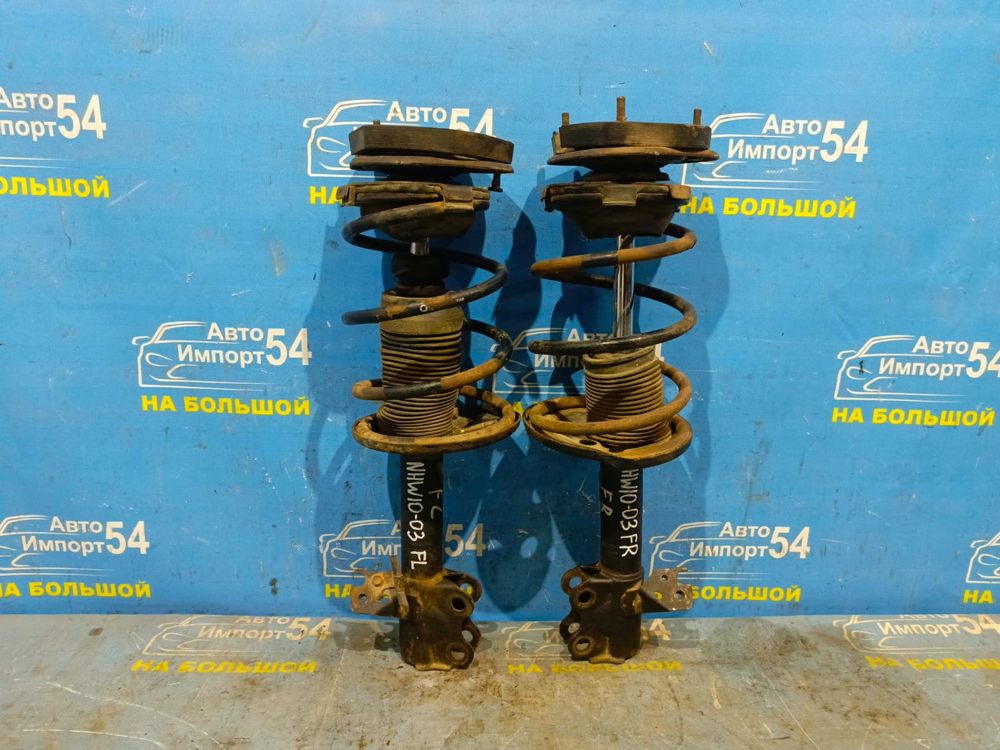 Стойка передняя правая TOYOTA PRIUS 1999