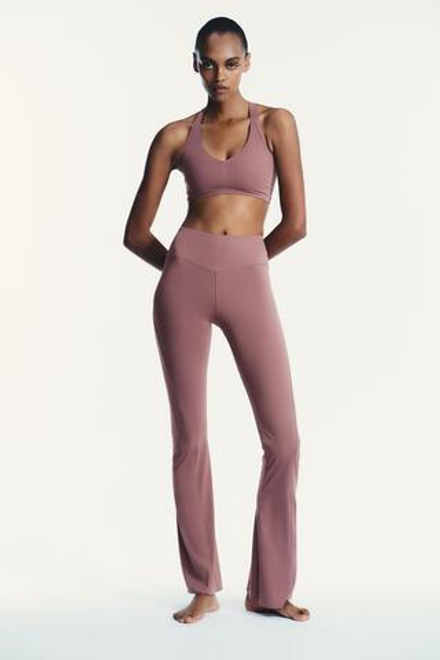 ZARA БЕСШОВНЫЙ ТОП ИЗ ПОЛИАМИДА, ЦВЕТ МАЛЬВЫ