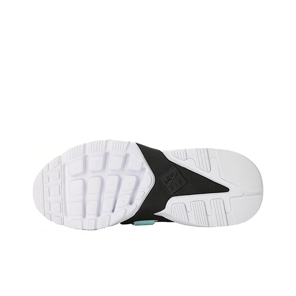 Женские кроссовки Nike Air Huarache City Low 'Igloo' AH6804-010