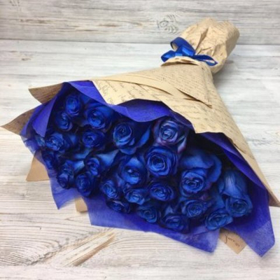Букет из 25 синих роз (70см)