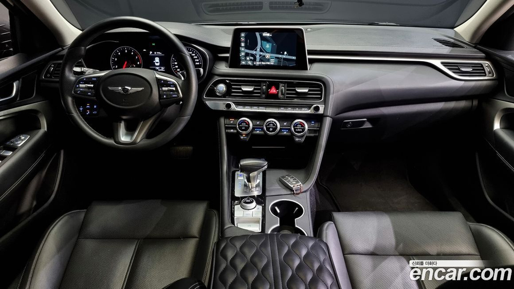 Genesis G70 2.0T AWD (06.2020)